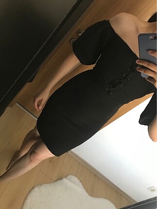 Siyah elbise