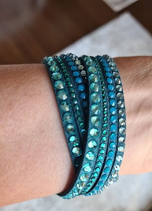 swarovski marka bileklik