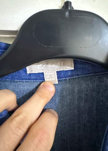 Twist Twist aker kayra hukka venöve touche invee tasarım gömlek zara
