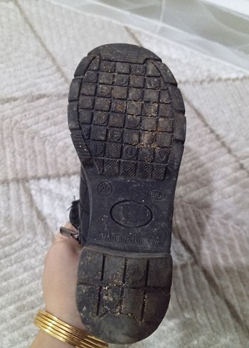 kız çocuk bot - Görsel 4