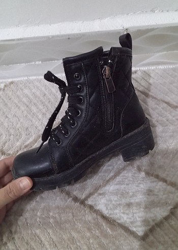 kız çocuk bot - Görsel 3