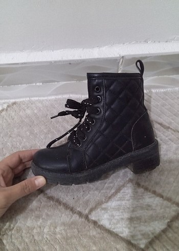 kız çocuk bot - Görsel 2