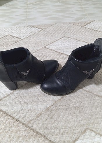 Topuklu Kadın Bot - Görsel 2