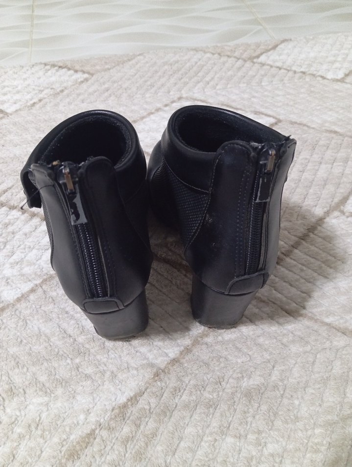 Topuklu Kadın Bot - Görsel 3