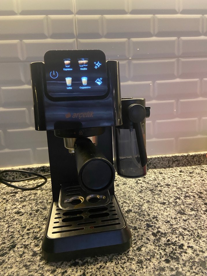 Arçelik Siyah Kahve Makinesi yarı otomatik - Görsel 2