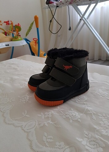 LC Waikiki Lcw Bot