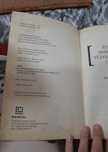 Türkiye'de Demokrasinin Yüzyıllık Serüveni Kitabı - Görsel 2