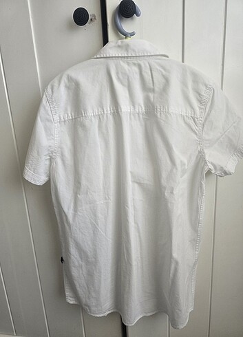 10 Yaş Beden Beyaz gömlek 