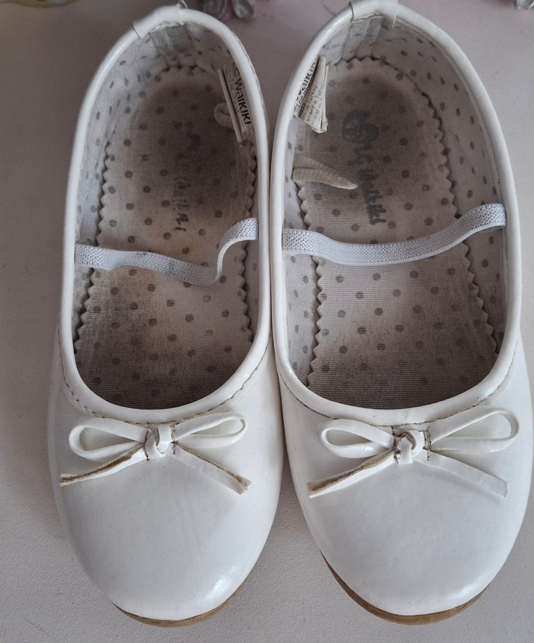 Kız Çocuk Beyaz Fiyonklu Babet Ayakkabı - Görsel 5