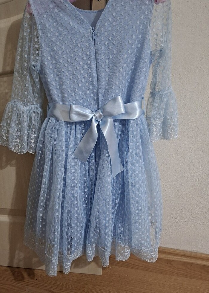 Bebe mavi elbise 23 nisanda kullanildi - Görsel 3