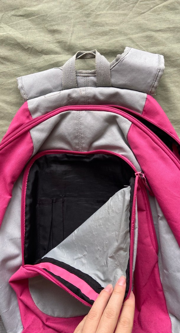 Pembe Fermuarlı Spor Kadın Sırt Çantası - Görsel 3