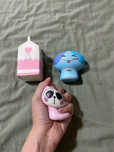  Beden Renk 3 tane squishy