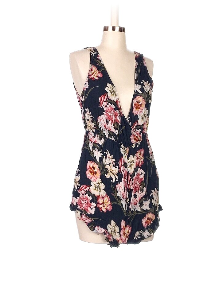 Pull and Bear Kısa Tulum %70 İndirimli. - Görsel 2