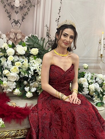 Kına elbisesi