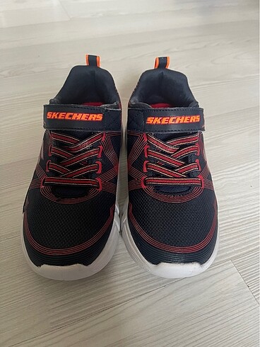 33 Beden Skechers