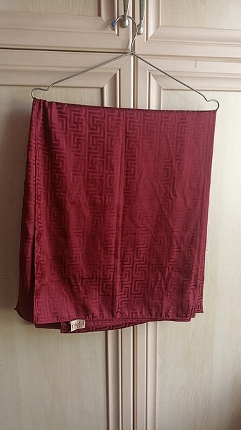 Beden bordo Renk Armine Bordo şal eşarp sorunsuz
