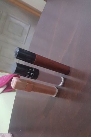 cikolata kokulu ruj 860, danla ruj, nyx ruj