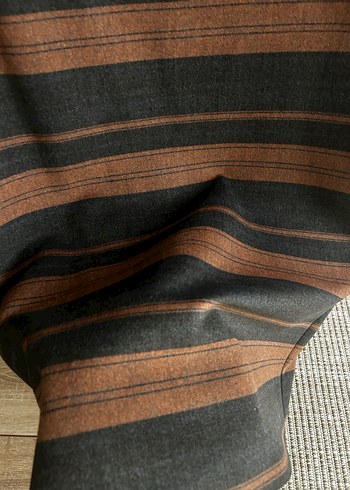 Kahverengi Çizgili Pilili Uzun Etek - Görsel 2