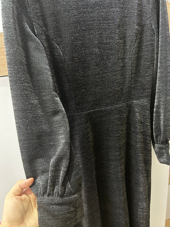 Kadın Siyah Piliseli Uzun Kollu Elbise - Görsel 2