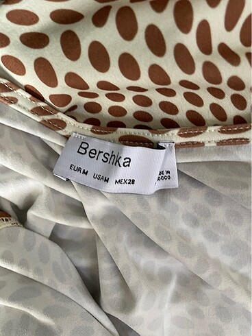 m Beden kahverengi Renk Bershka elbise