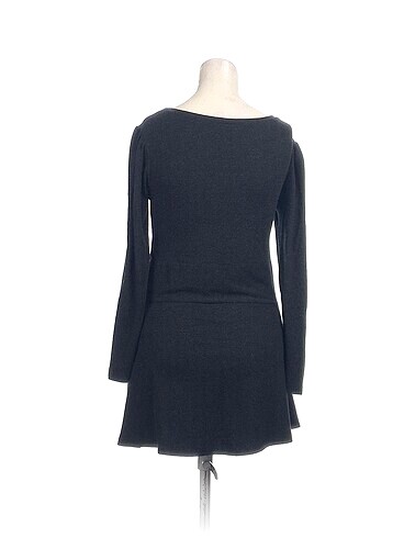 s Beden PreLoved Kısa Elbise %70 İndirimli.