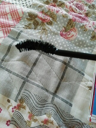 Farmasi EXTREME CURL MASKARA