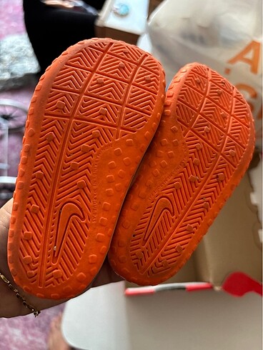 22 Beden Nike sandalet