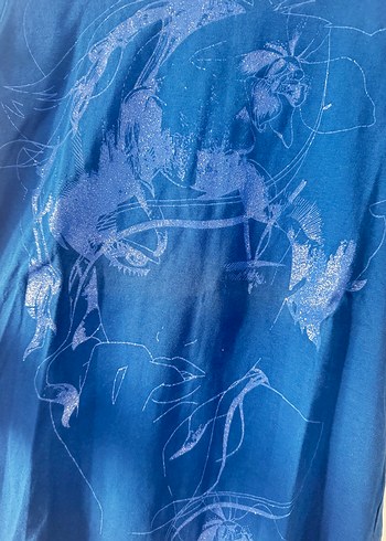 Mavi simli  Baskılı Kısa Kollu tshirt - Görsel 2