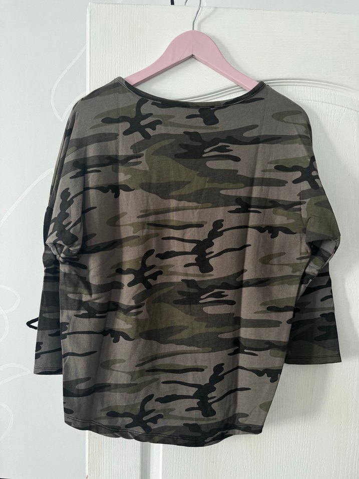 Kamuflaj desenli  Kadın Sweatshirt - Görsel 2