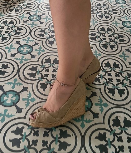 Keten-Dolgu Topuk Sandalet-25-26-27 Temmuz'a özel 500 TL