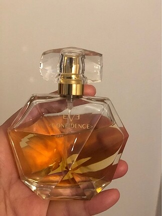 Avon parfüm