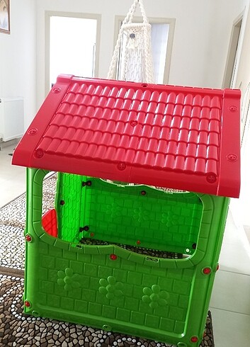 Beden Simsek oyun evi