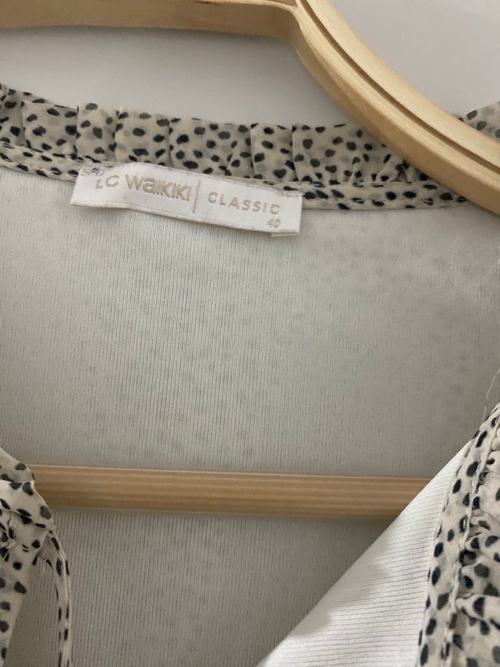 Yılan Desenli Bej Uzun şifon  Elbise - Görsel 3