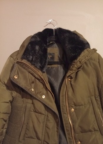 Zara Zara kürk detaylı mont