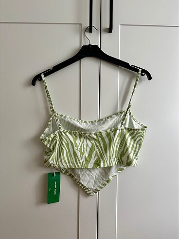 Sheinside Shein Crop Top