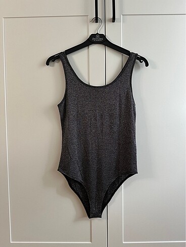 Zara Body