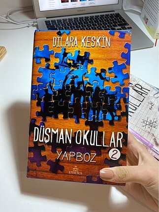  Düşman okullar kitap seti?