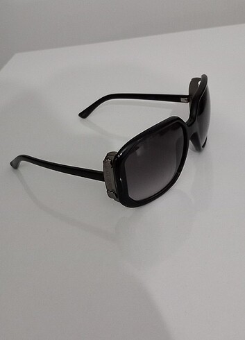Güneş gözlüğü # Guess