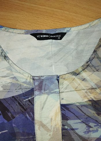 LCW  Renkli Desenli Kadın Bluz - Görsel 3