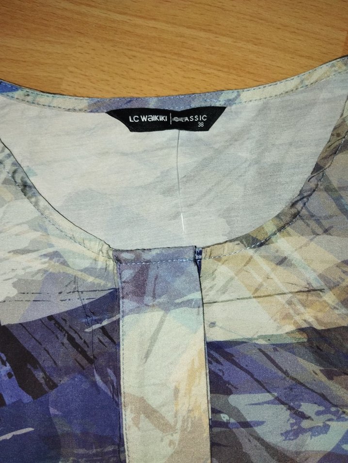 LCW  Renkli Desenli Kadın Bluz - Görsel 3