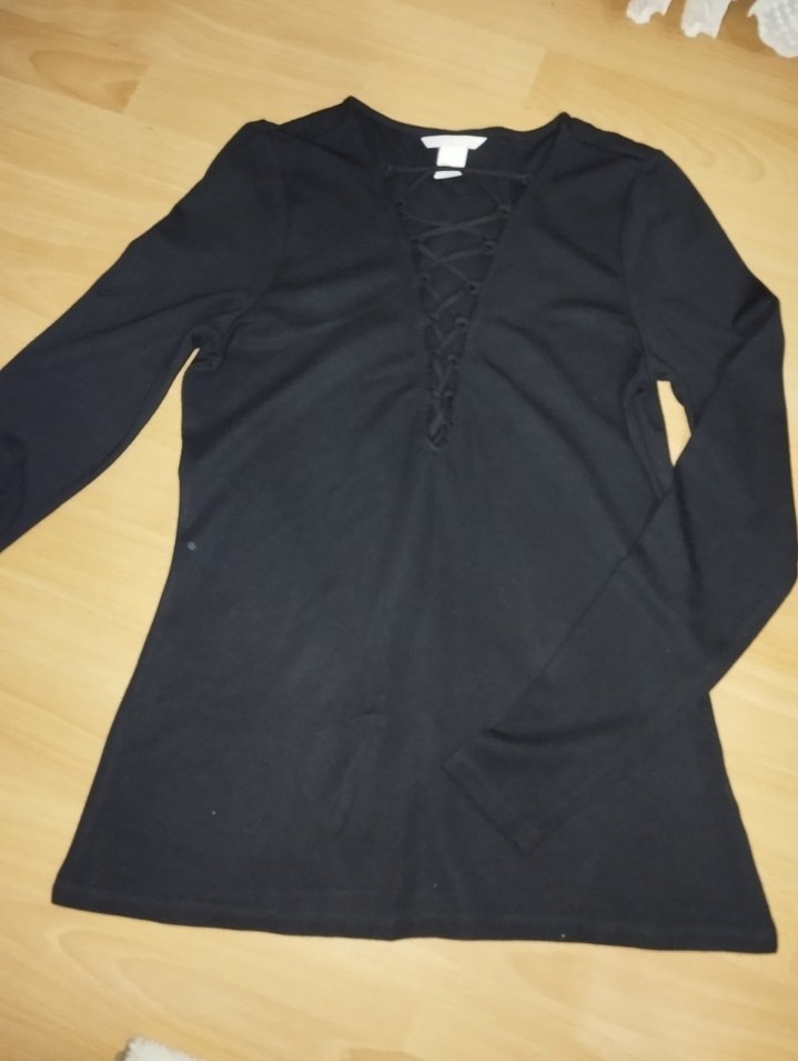 Siyah V Yakalı Uzun Kollu Kadın Bluz - Görsel 5