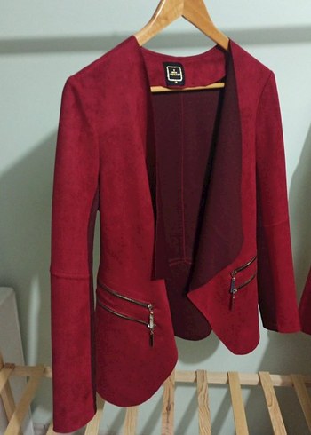 Bordo Kemerli Kısa Kadın Deri Ceket - Görsel 6