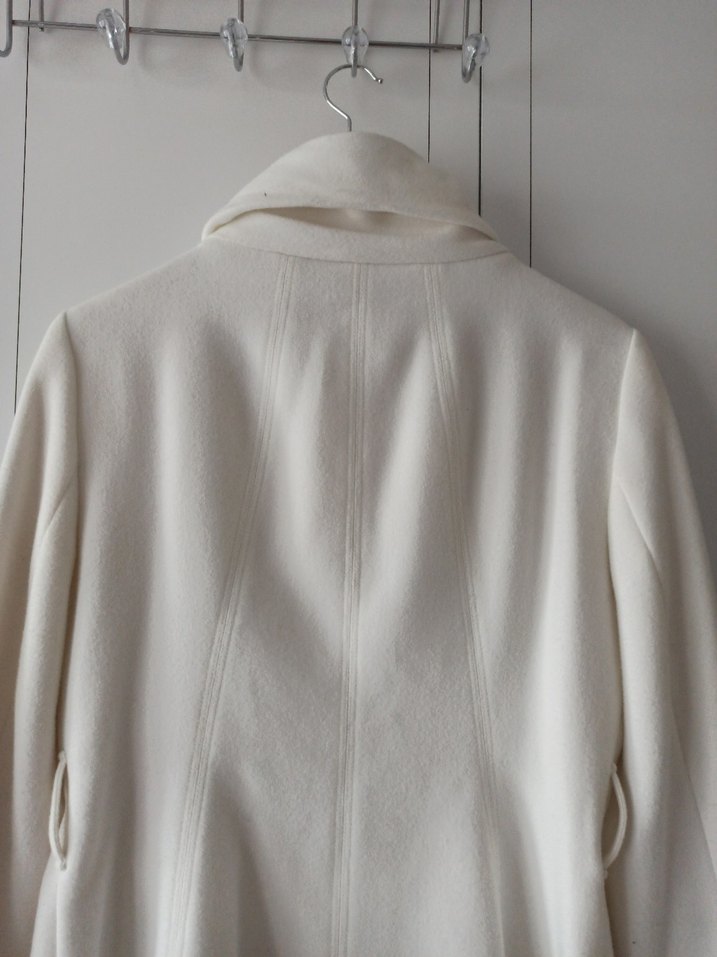 zara beyaz kaban - Görsel 4