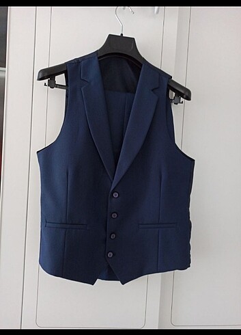 Takım Elbise yelekli - Görsel 3