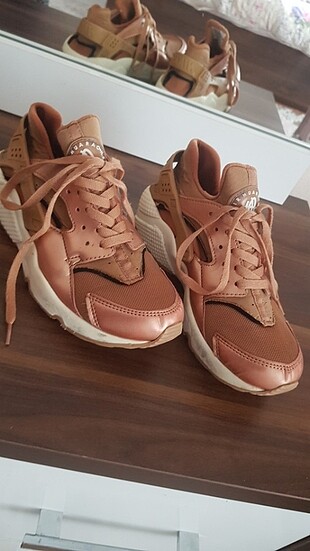 Spor Ayakkabı