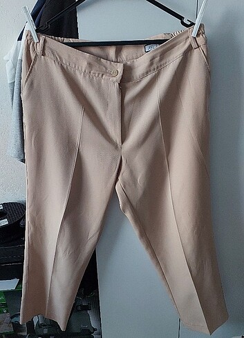 Kadin kumas pantolon