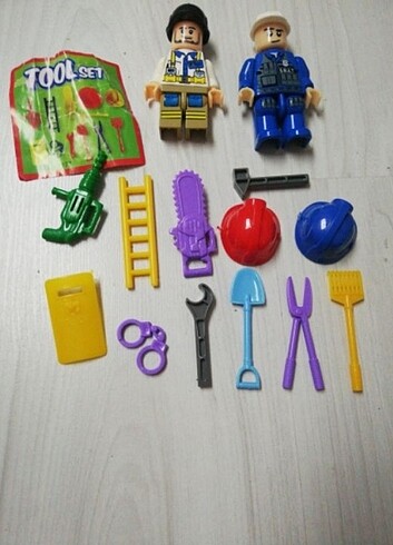 Lego ve küçük Oyuncaklar... 