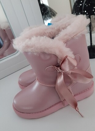 Pembe bot