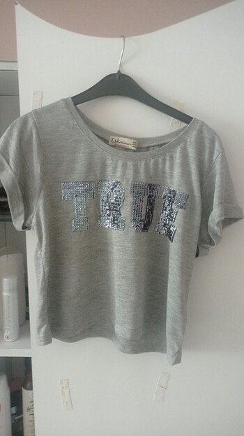 payetli t-shirt 