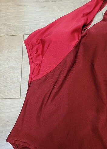 m Beden bordo Renk Yaka detaylı trendyol mayo